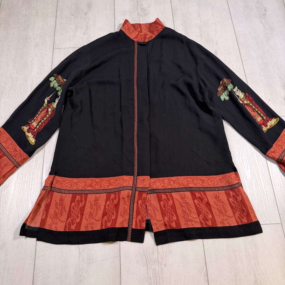 Harari Silk Black Asian Inspired Art To Wear Blouse Women’s Medium Mock Neck